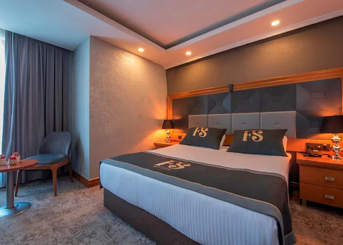 Four Seven Hotel