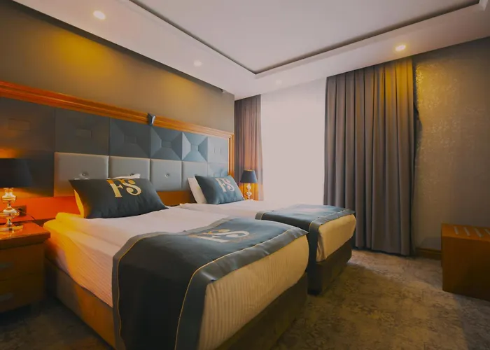 Four Seven Hotel